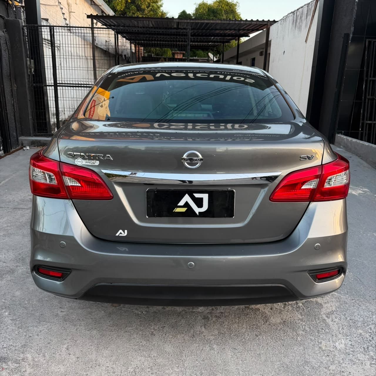 Nissan Sentra SV 2017 à venda na AJ Veículos em Fortaleza — foto 4 de 10