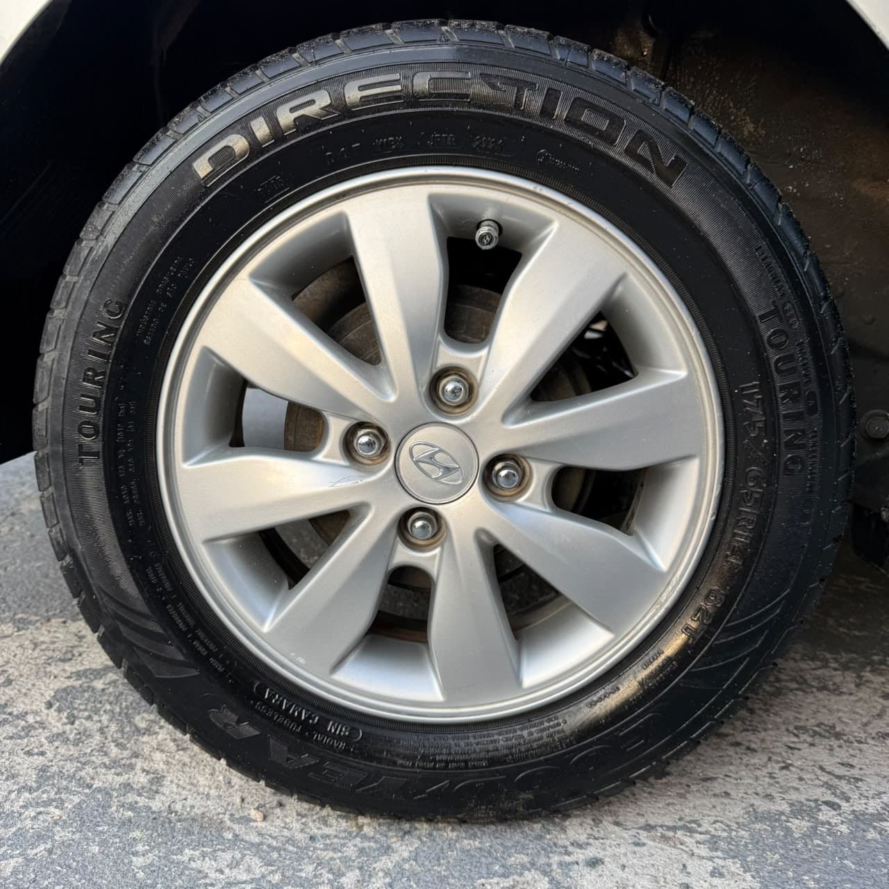 Hyundai Hb20s Confort style 2015 à venda na AJ Veículos em Fortaleza — foto 10 de 10